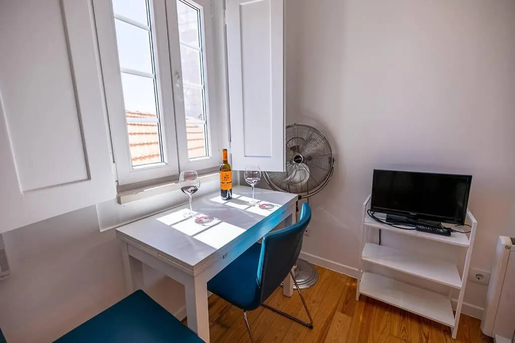 Adica Studio - Village Apartments