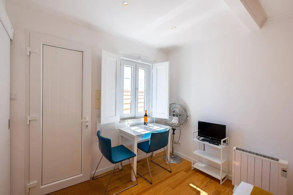 Adica Studio - Village Apartments